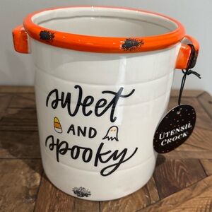 Charming Blue Ceramic Kitchen Vase with Floral Design